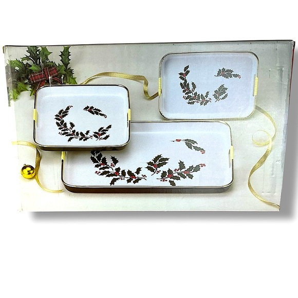 Vintage Lacquerware Nesting Serving Tray 3 Piece Set Christmas White Japan 1989 - Picture 2 of 16